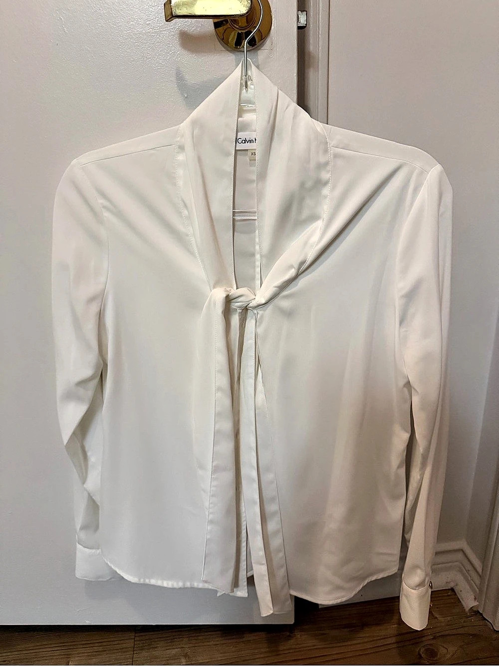 Calvin Klein Long Sleeve Tie Neck Blouse White XS Like New